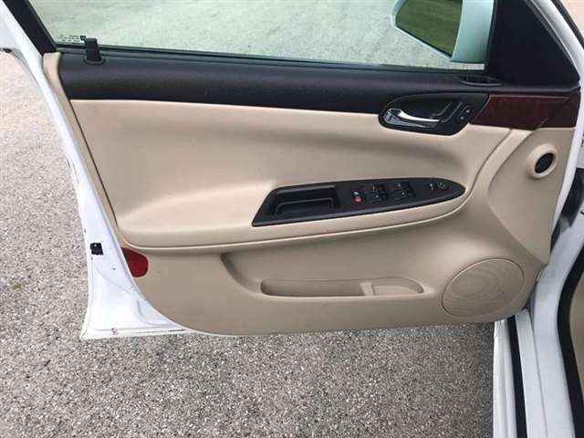 2010 Chevrolet Impala LS 4DR Sedan